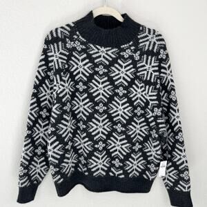 Old Navy Womens Mock Neck Sweater Size L Wool Blend Snowflake Holiday Gray